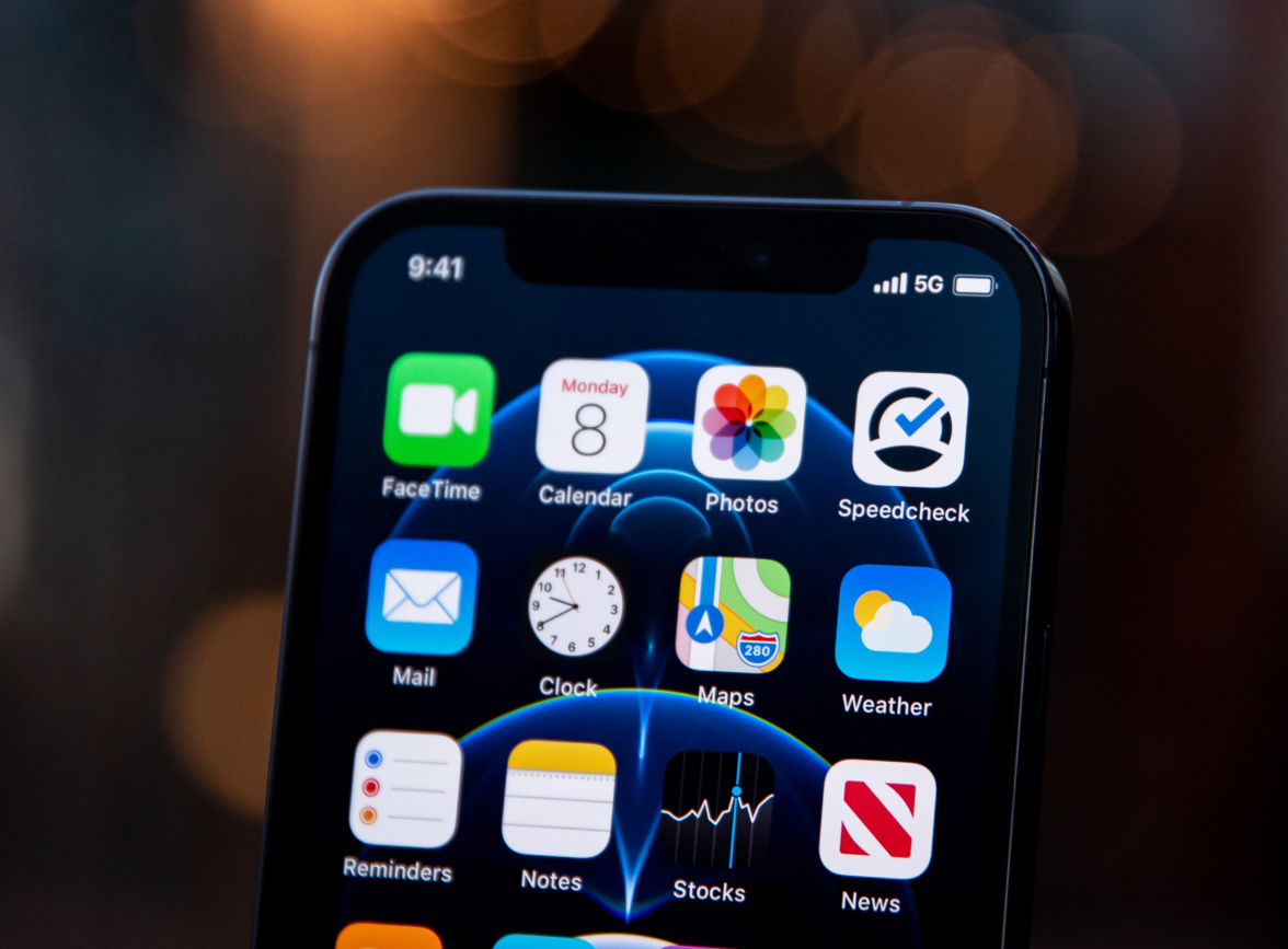 泗县苹果手机维修分享为什么 iPhone 12 在冬季会自动关机 